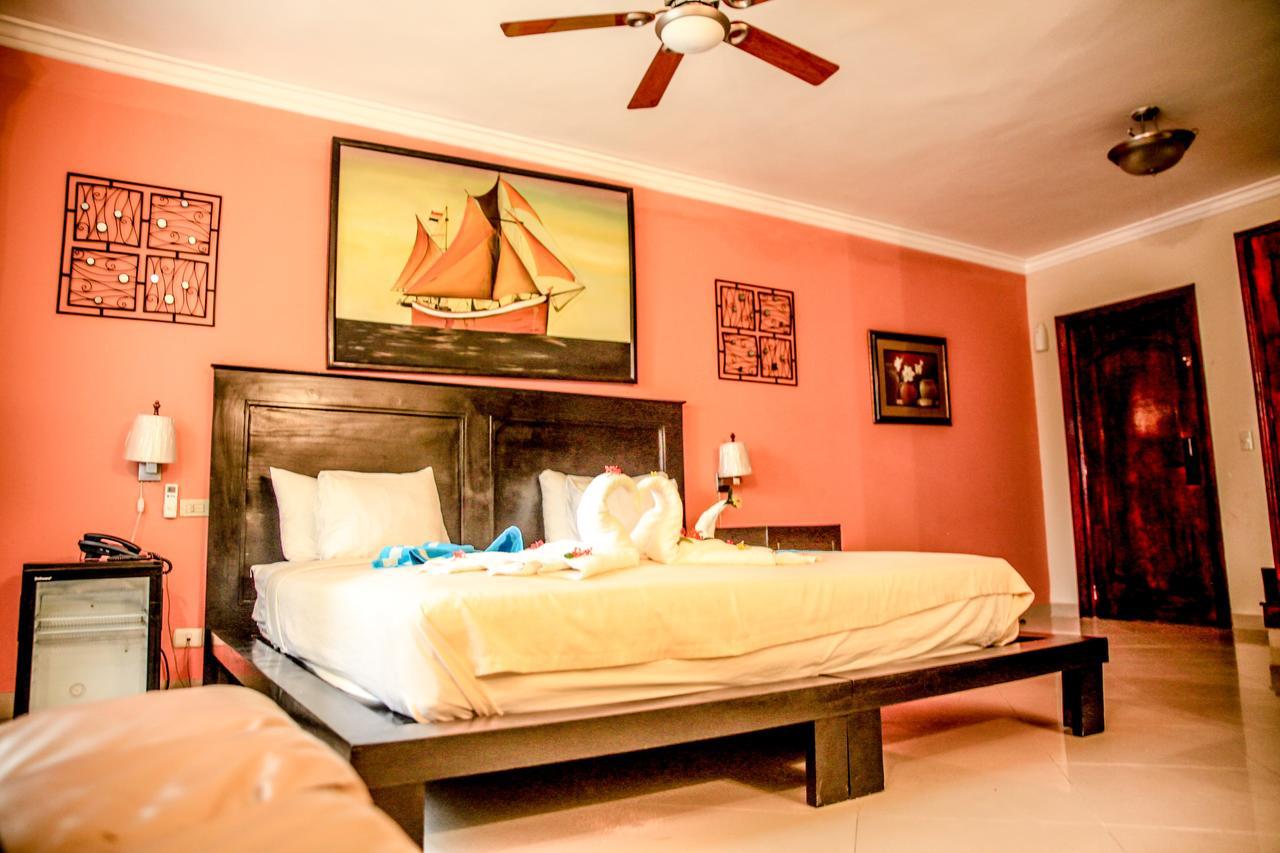 Seranta Brisas De Bavaro (adults Only) Hotel 3*