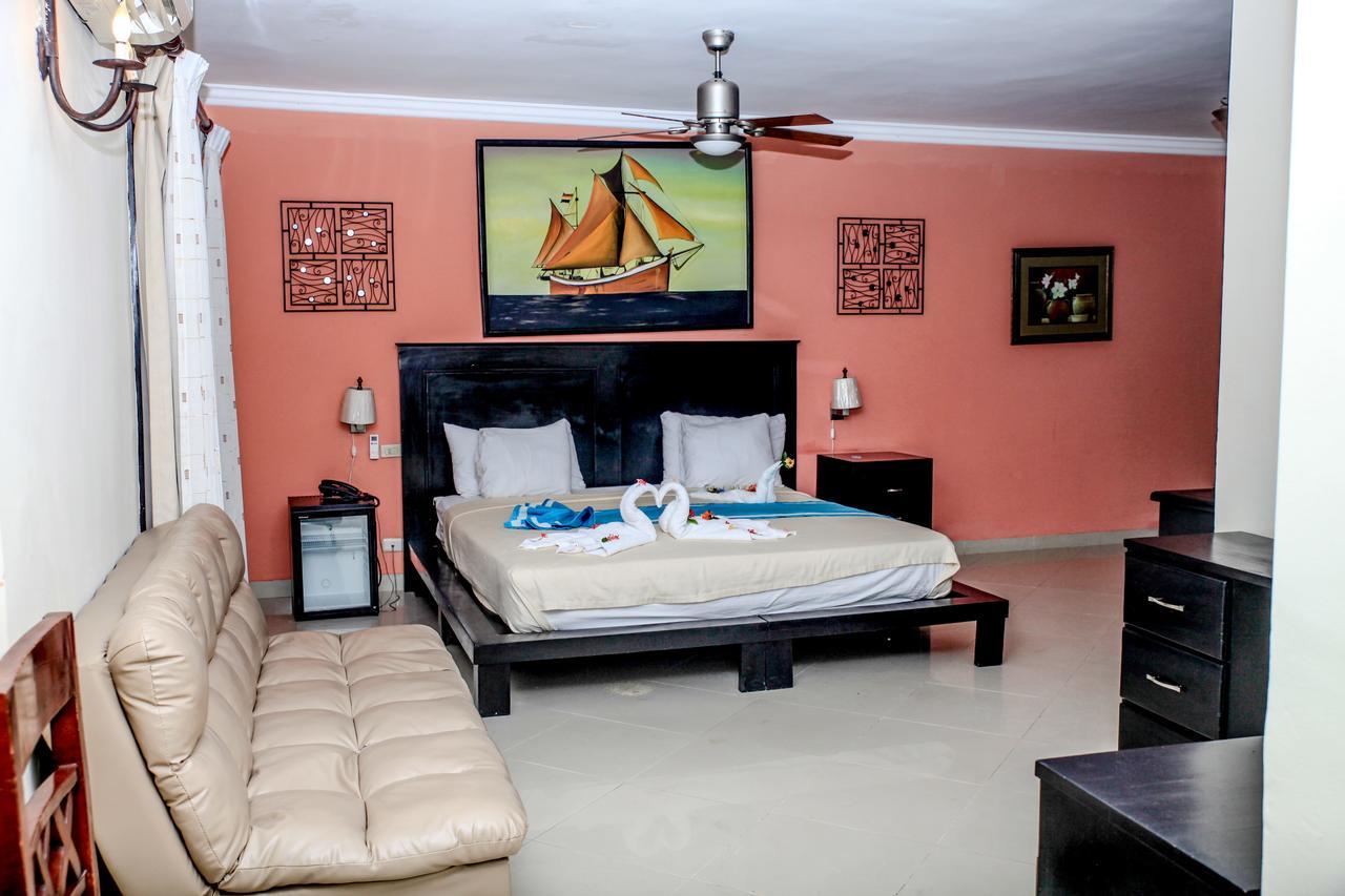 Seranta Brisas De Bavaro (adults Only) Hotel 3*