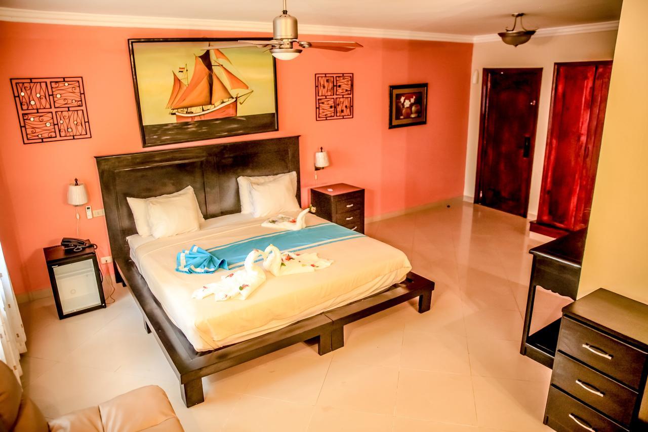 Seranta Brisas De Bavaro (adults Only) 3*
