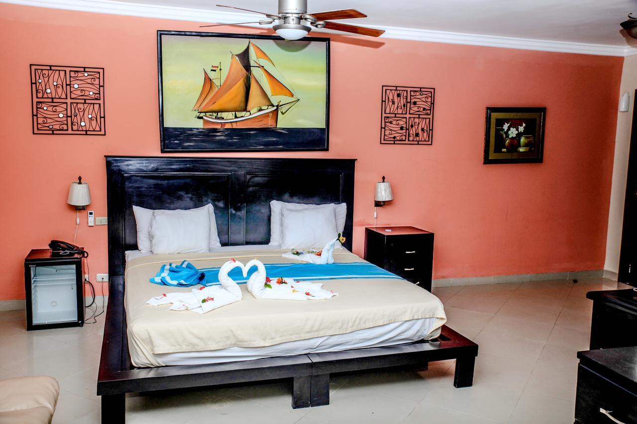 Seranta Brisas De Bavaro (adults Only) 3*